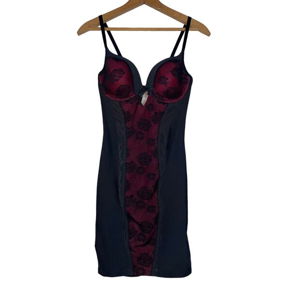 Triumph Damen Miederkleid Vintage Sensation – Mit Schalen, Mehrfarbig Schwarz-Kombination, Gr. 75D, Für Einen Formschönen Retro-Look